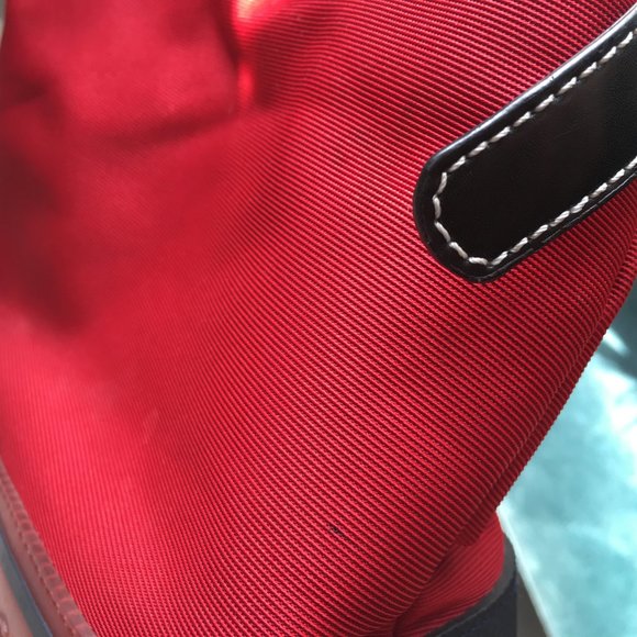 00s Tommy Hilfiger Red Purse/Baguette Bag - Picture 11 of 15